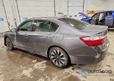 2015 Honda Accord Hybrid из США, поврежденный, VIN 1HGCR6F38FA002154